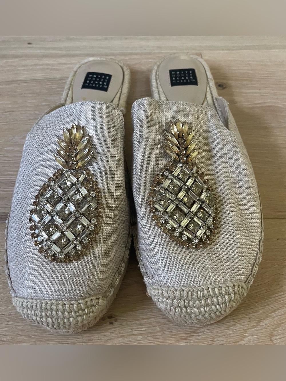 White House Black Market Pineapple Espadrille Mules 6.5M